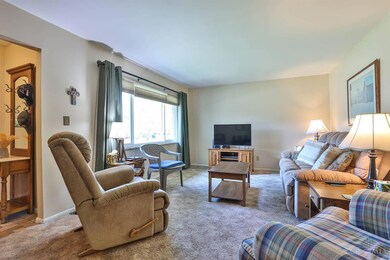 1612 Clemson Cir, Cincinnati, OH 45255 - photo 4