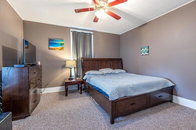 136 E Ottawa-12