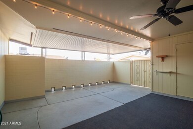 13622 N Silverbell Dr unit 18, Sun City, AZ 85351 - photo 6