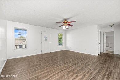 mls-3756 Jake Dr-75_TNPC