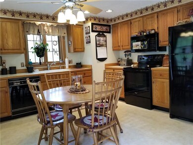 42 Garden St, Old Orchard Beach, ME 04064 - photo 7