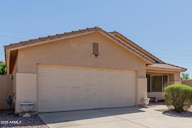 8103 W Tonto Ln, Peoria, AZ 85382 - photo 6