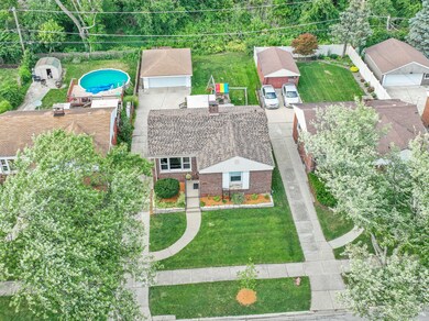 9856 Drury Ln, Westchester, IL 60154 - photo 3