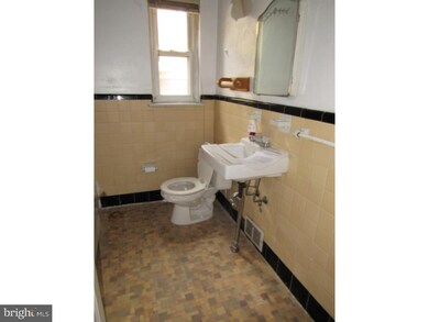 135 E Plumstead Ave, Lansdowne, PA 19050 - photo 5