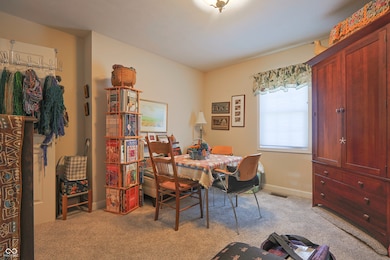 6085 S Stratton Ct, Columbus, IN 47203 - photo 6