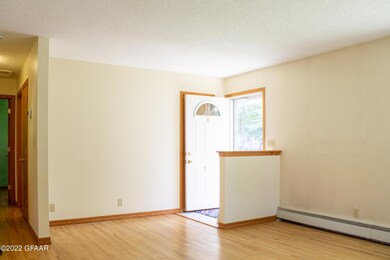 409_24th_Ave_N-14
