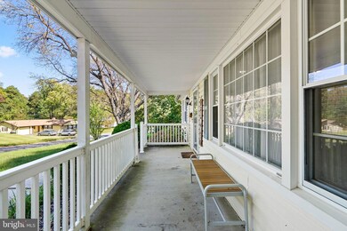 4013 Wakefield Ln, Bowie, MD 20715 - photo 2