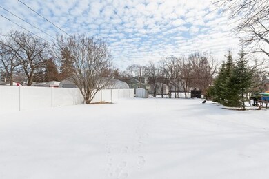 2021 W Glen Flora Ave, Waukegan, IL 60085 - photo 2