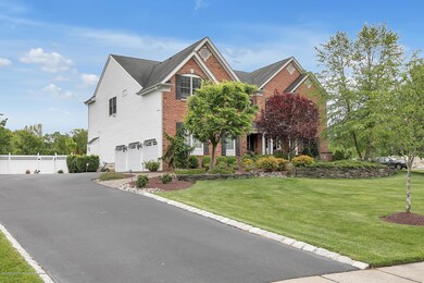 3 Elkridge Way Manalapan-002-049-4M3A747