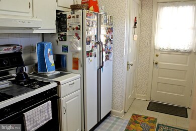 4518 Rosedale Ave, Bethesda, MD 20814 - photo 4