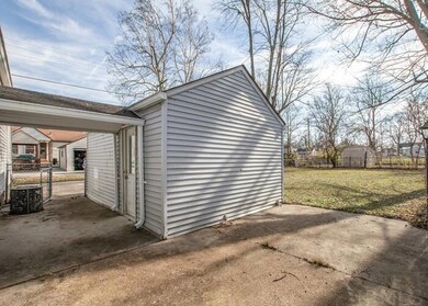 2809 E 14th St, Muncie, IN 47302 - photo 7