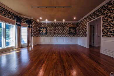 6114 SW 39th St, Topeka, KS 66610 - photo 6