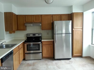 7586 Thurston Ln, Manassas, VA 20111 - photo 7