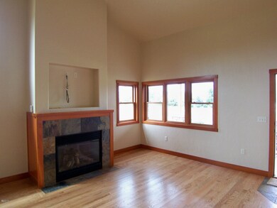 107 Gwenda Ln unit Cherry Unit, Polson, MT 59860 - photo 4