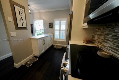 171 SW 96th Ave, Plantation, FL 33324 - photo 5