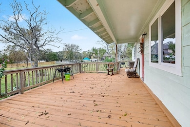 1627 Texas Ave, League City, TX 77573 - photo 6