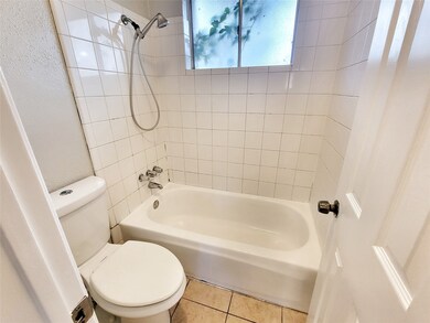 5222 Abercreek Ave, Friendswood, TX 77546 - photo 7