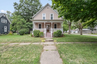 602 D St, La Porte, IN 46350 - photo 5