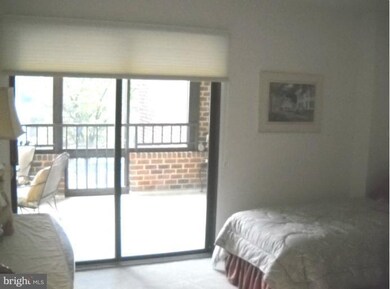 11500 Fairway Dr unit 203, Reston, VA 20190 - photo 3