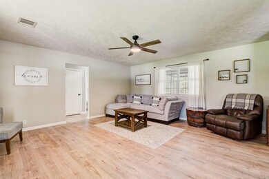 273 Ridgewood Dr, Magnolia, TX 77355 - photo 7