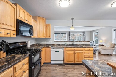 12151 Ritchie Ave NE, Cedar Springs, MI 49319 - photo 7