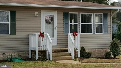 21360 Lynn Dr, Lexington Park, MD 20653 - photo 2