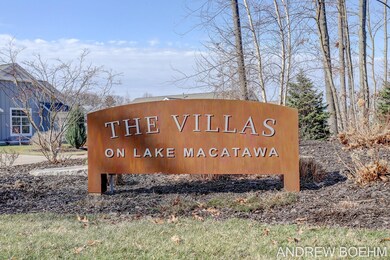 22-web-or-mls-207 Janes View Dr, Holland