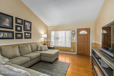 1123 W Los Lagos Vista Cir, Mesa, AZ 85210 - photo 6