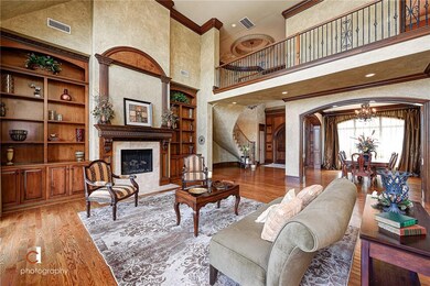 Open floorplan with built-ins an a gas fireplace