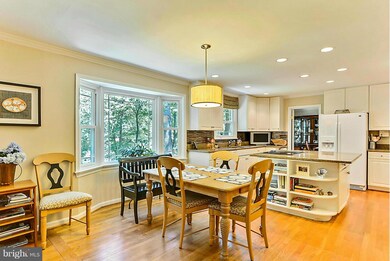 7744 Bridle Path Ln, McLean, VA 22102 - photo 6