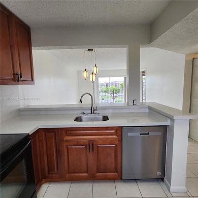 8550 N Sherman Cir unit 506, Miramar, FL 33025 - photo 5