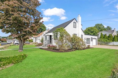 1 Center Ct, Bethpage, NY 11714 - photo 6