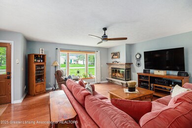 12197 W Greenfield Rd, Lansing, MI 48917 - photo 4