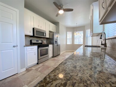 11003 Winspring Dr, Tomball, TX 77377 - photo 6