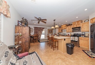 36021 N 12th St-7