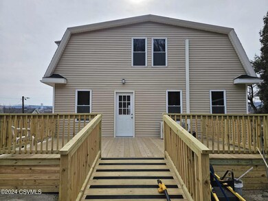 1701 W Independence St, Coal Township, PA 17866 - photo 7