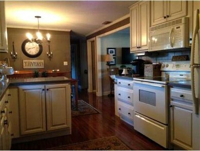76 Rzasa Dr, Chicopee, MA 01013 - photo 2