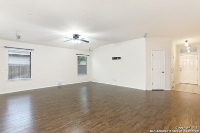 11126 Palomino Bend, San Antonio, TX 78254 - photo 6