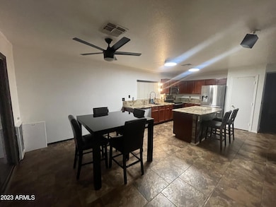 578 W Racine Loop, Casa Grande, AZ 85122 - photo 6