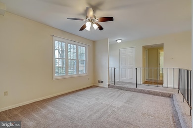 1511 Marlborough Ct, Crofton, MD 21114 - photo 4