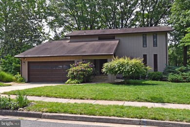 10513 Acacia Ln, Fairfax, VA 22032 - photo 2