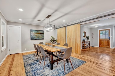 801 N Edison St, Fredericksburg, TX 78624 - photo 4