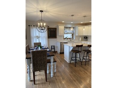 336 Morgan Valley Dr, Oswego, IL 60543 - photo 7