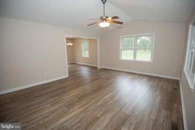 460 Arrowhead Rd, Front Royal, VA 22630 - photo 4