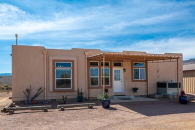 Fantastic Santa Fe style home