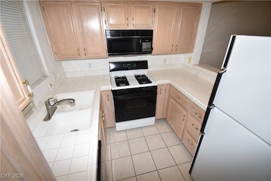 1901 Villa Palms Ct unit 101, Las Vegas, NV 89128 - photo 7