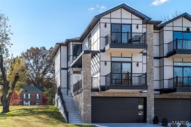 2 balconies overlooking towards the river
