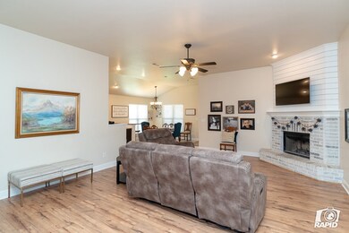 811 E 94th St, Odessa, TX 79765 - photo 6