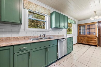 4820 SW 46th St, Gainesville, FL 32608 - photo 6