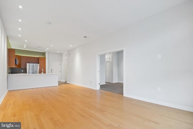 Twelve 09 unit 309, Baltimore, MD 21201 - photo 2